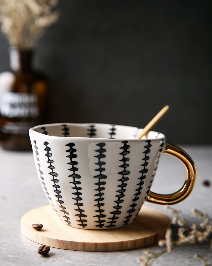 Taza de Cerámica con Asa Dorada | Diseño Geométrico Moderno-mugs-SeemSeem