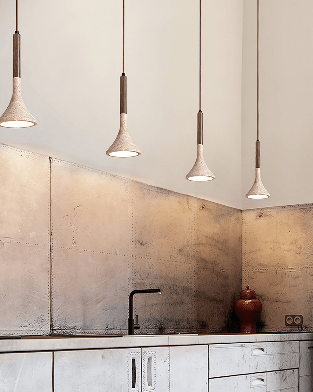 Lámpara Colgante Travertino | Diseño Minimalista Con Detalles De Madera-Lamp-SeemSeem