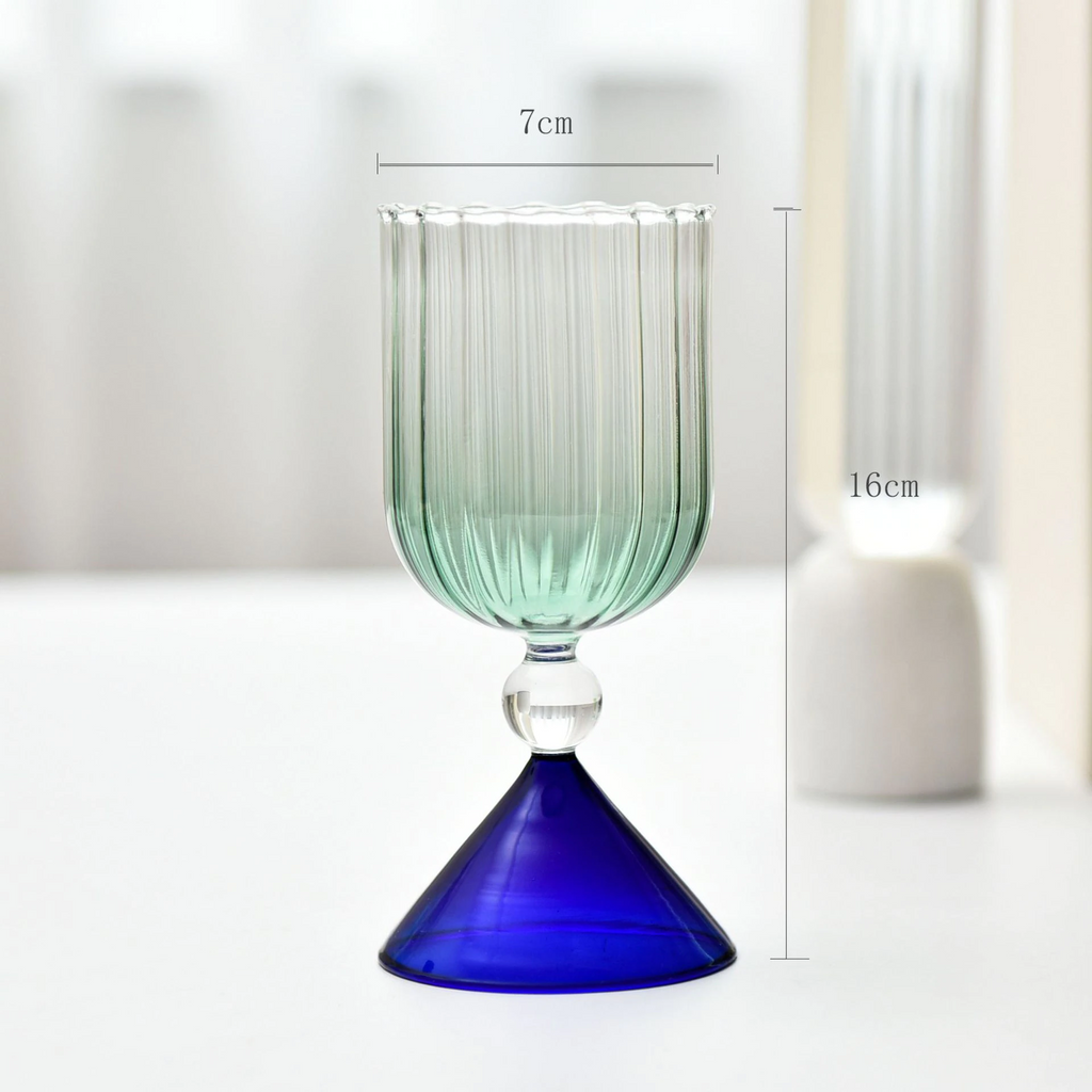 Copa Decorativa Escultural | Base Cónica Geométrica-drinkware-SeemSeem