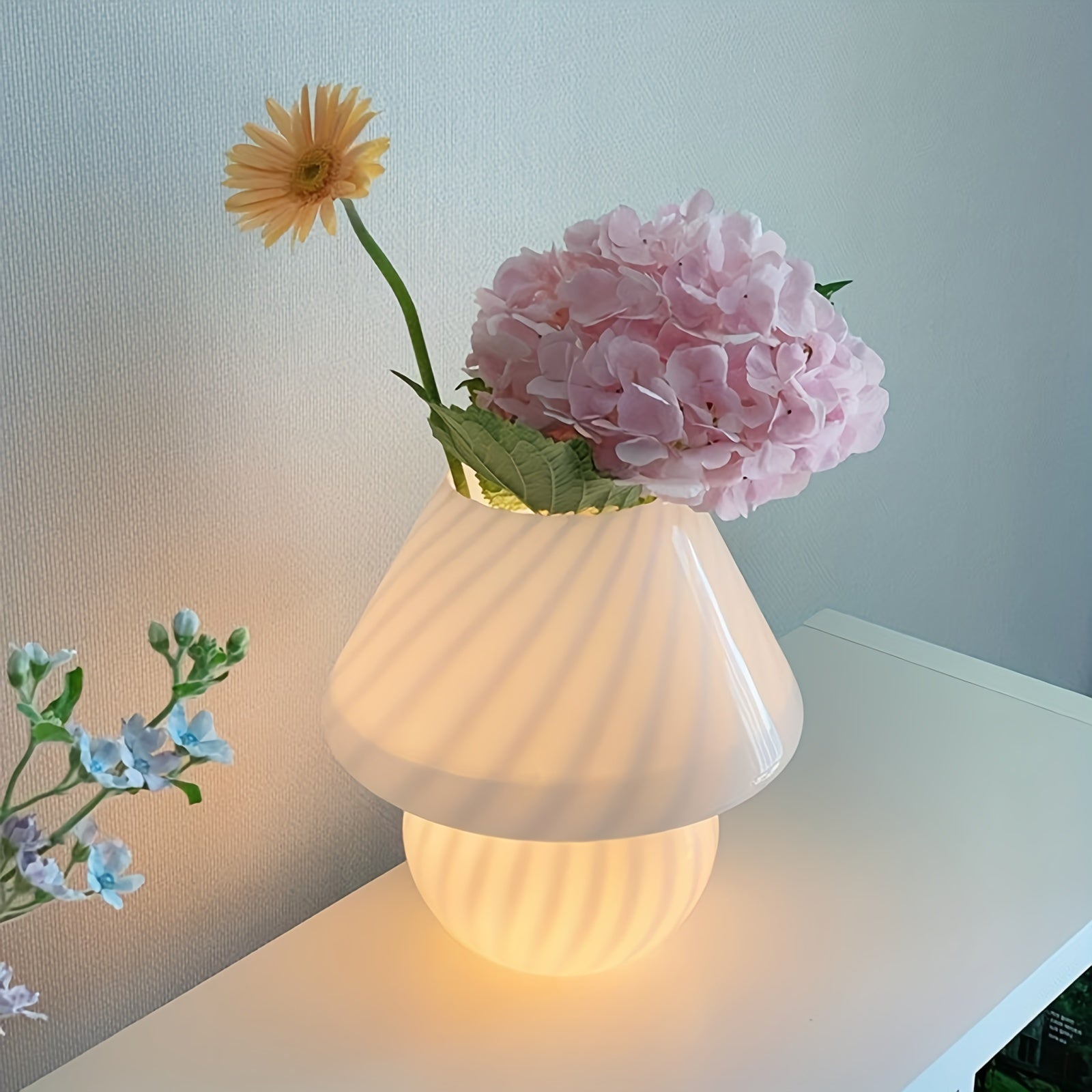 Lámpara De Mesa Espiral | Pantalla Decorativa LED-Lamp-SeemSeem