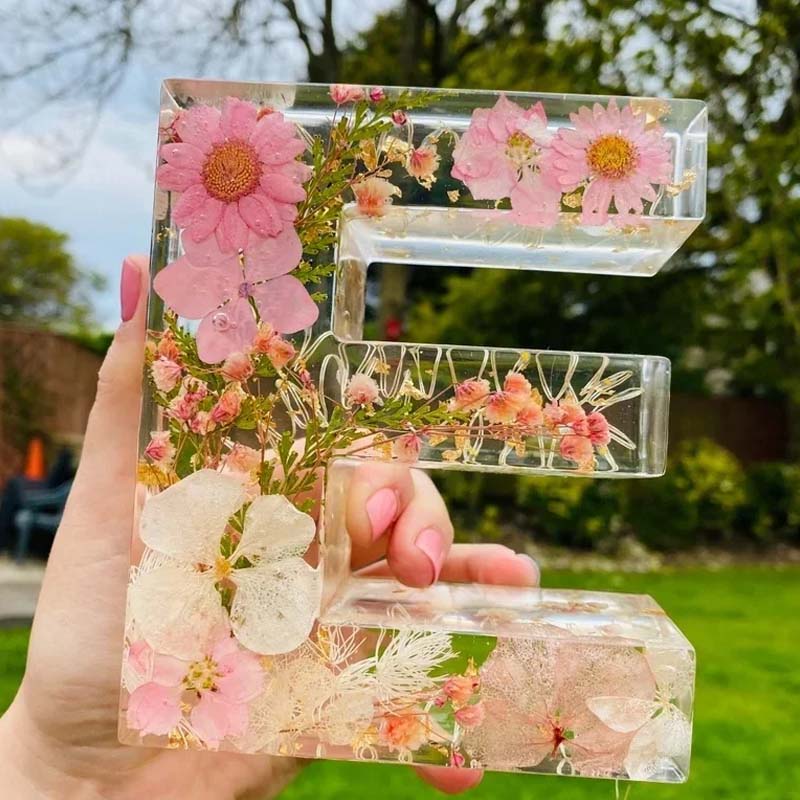 Lámpara De Letra Decorativa | Flores Prensadas · SeemSeem