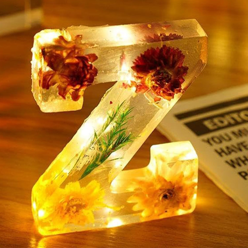 Lámpara De Letra Decorativa | Flores Prensadas · SeemSeem