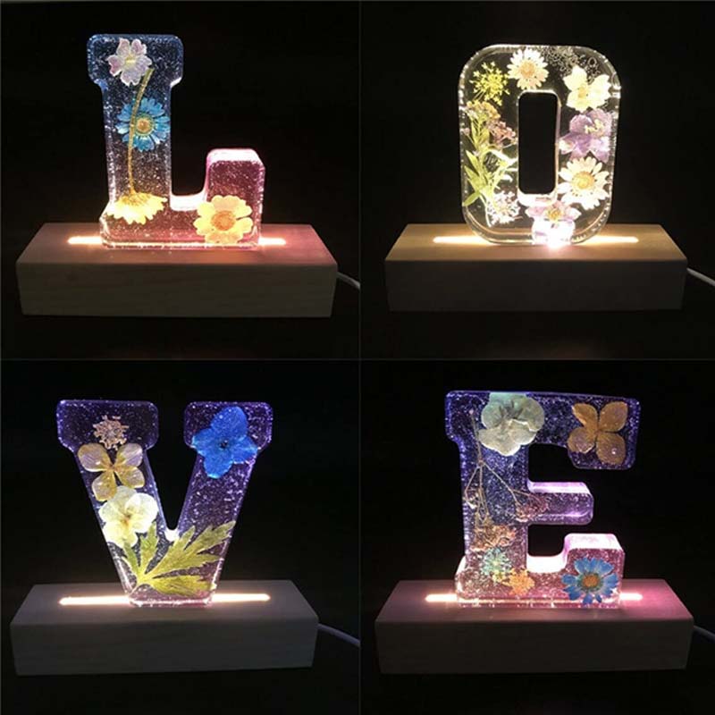 Lámpara De Letra Decorativa | Flores Prensadas · SeemSeem