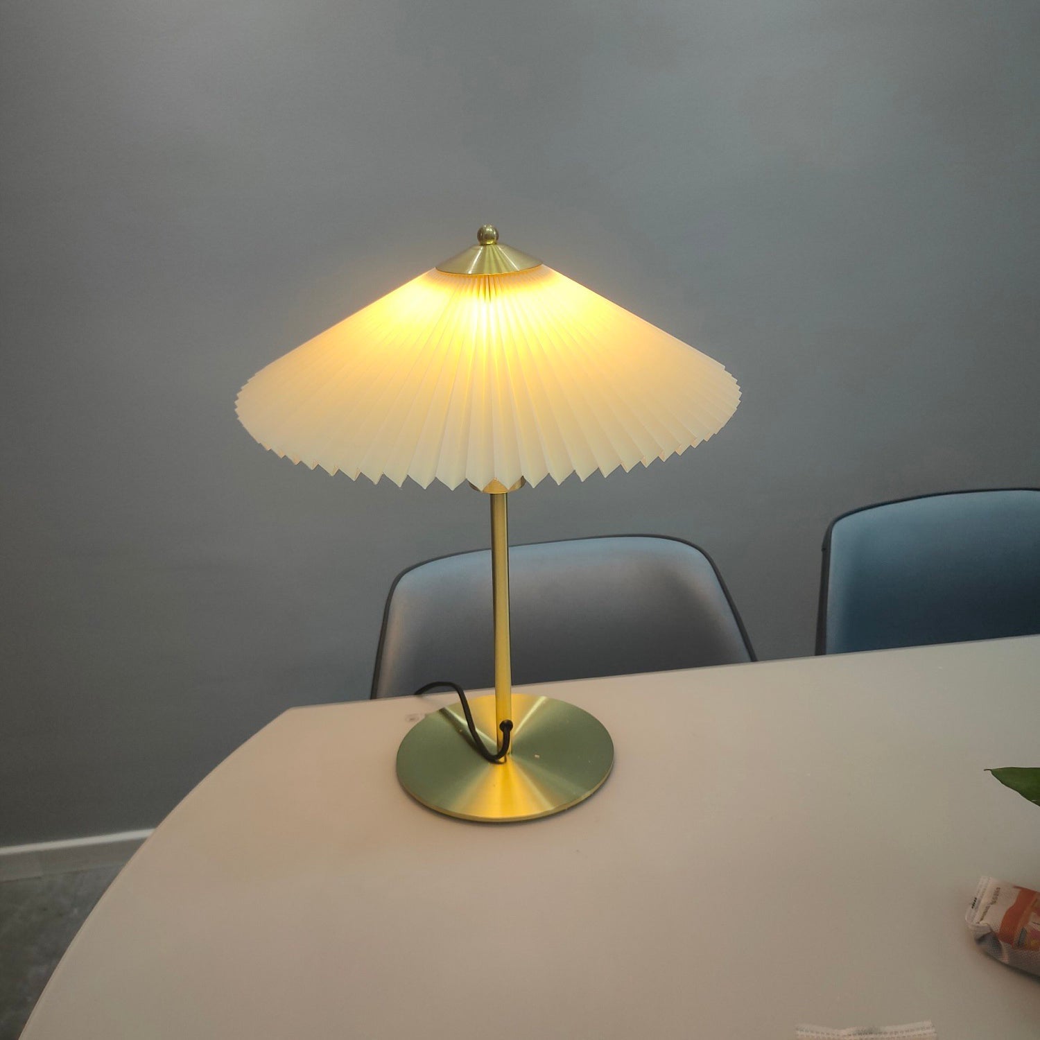 Lámpara De Mesa Nórdica | Pantalla Plisada · SeemSeem