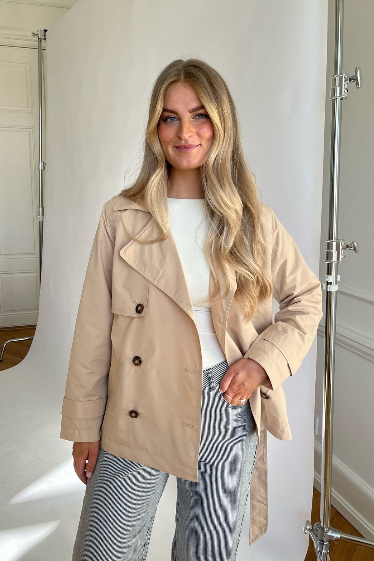 Trench Corto Para Mujer | Cruzado · SeemSeem