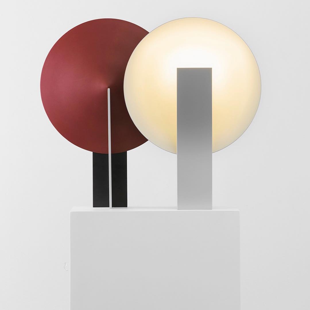 Lámpara De Mesa Minimalista | Luz LED · SeemSeem