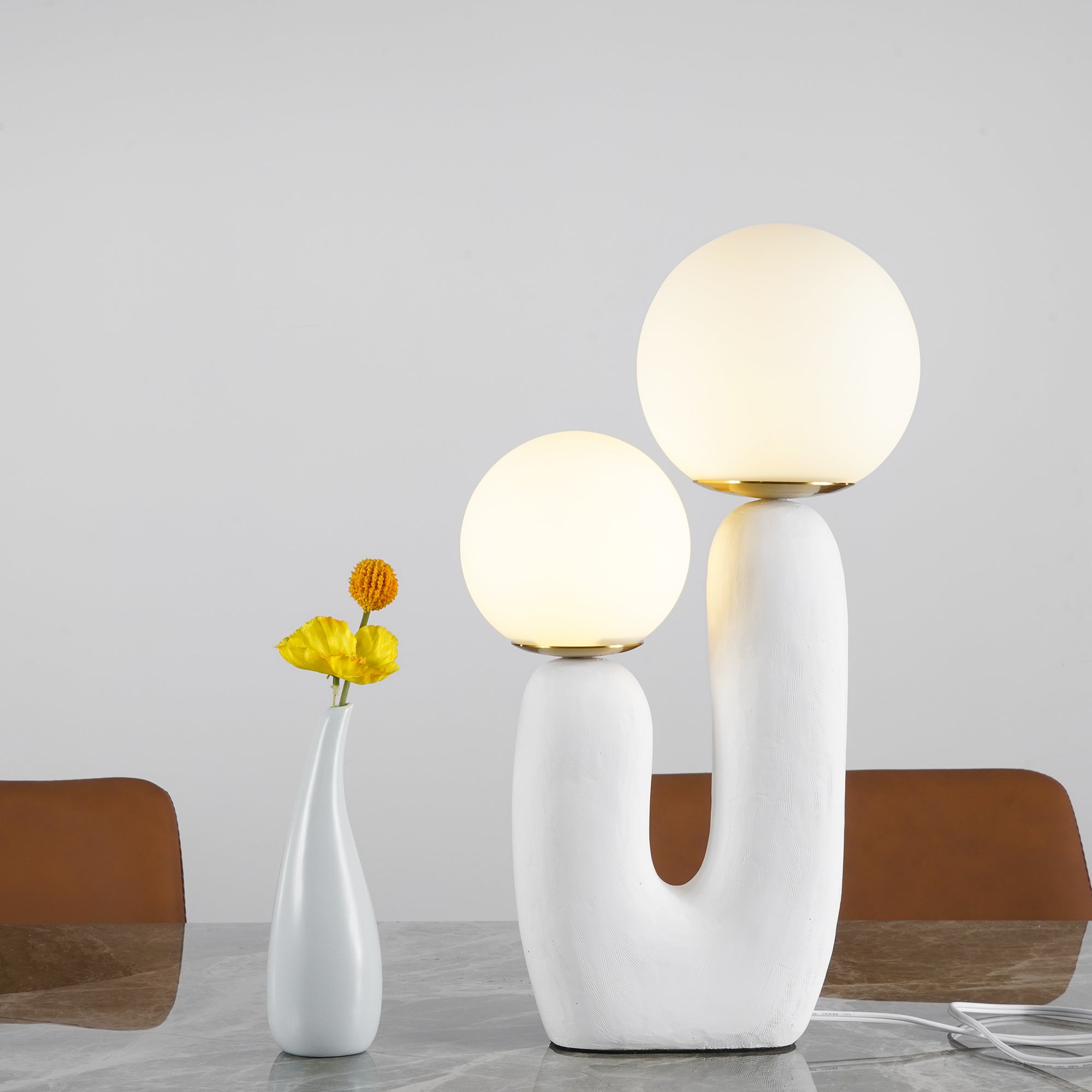Lámpara De Mesa Nórdica | Dos Globos · SeemSeem